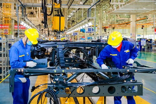 徐工發布21款新能源產品，加速重卡換電與汽輪機技術革新